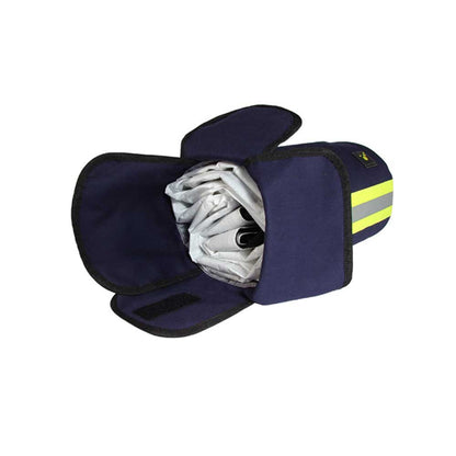 Atemschutzmasken-Tasche blau, geöffnet, Inhalt im Innenfach zusammengelegt