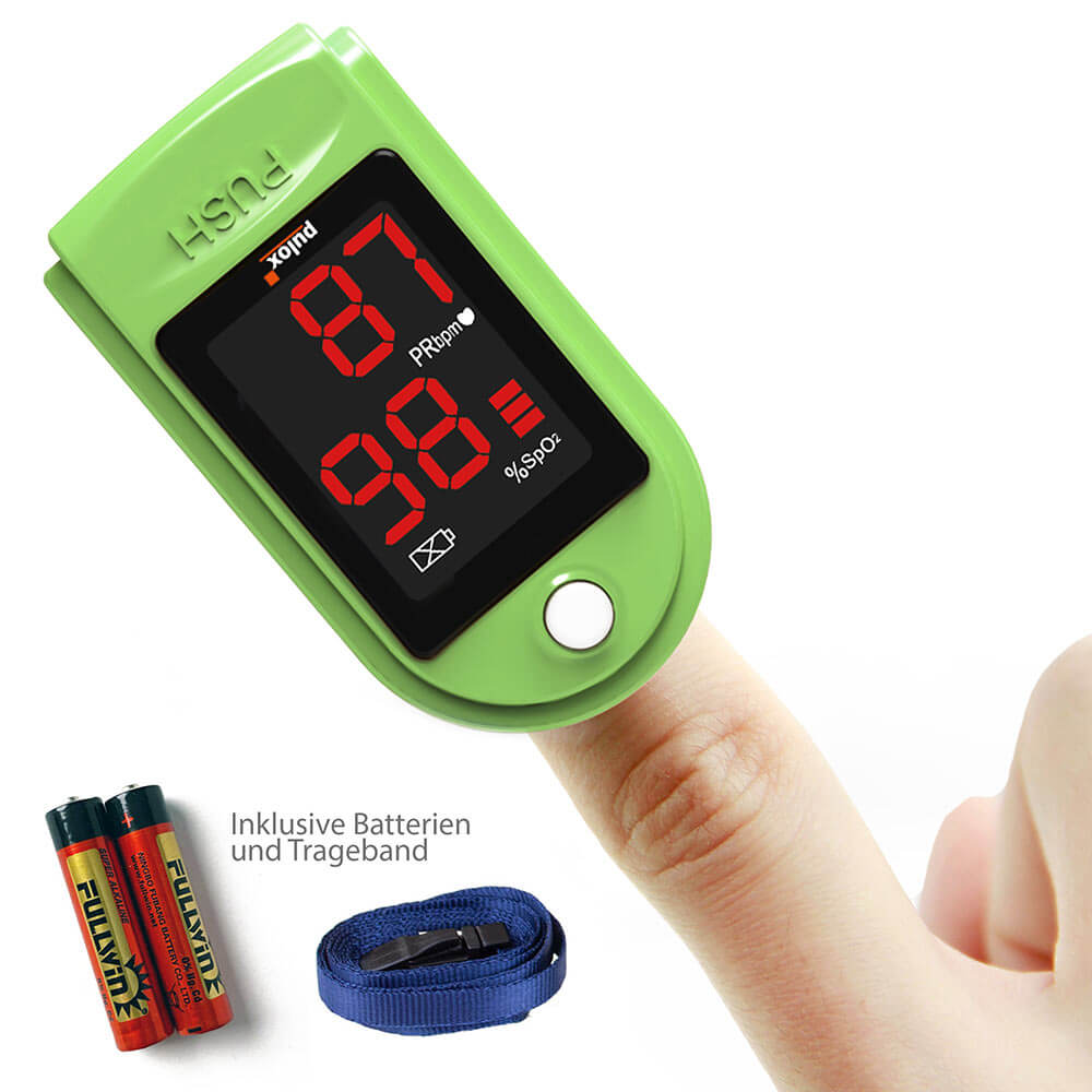 Grüner Finger-Pulsoximeter mit rotem LED-Display, an der Hand gehalten