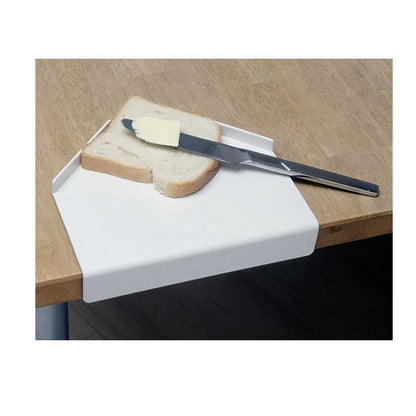 Brotschmierbrett aus Kunststoff, weiß, mit Anti-Rutsch-Noppen, mit Brot und Messer